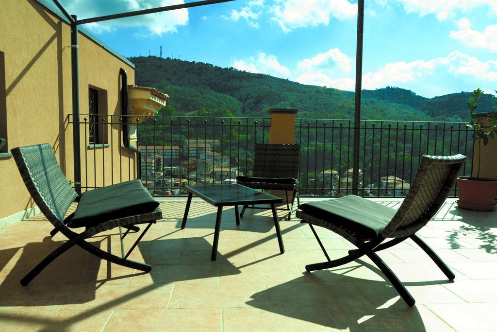 Cento Tari' Guest House كاستيليوني دي سيشيليا المظهر الخارجي الصورة