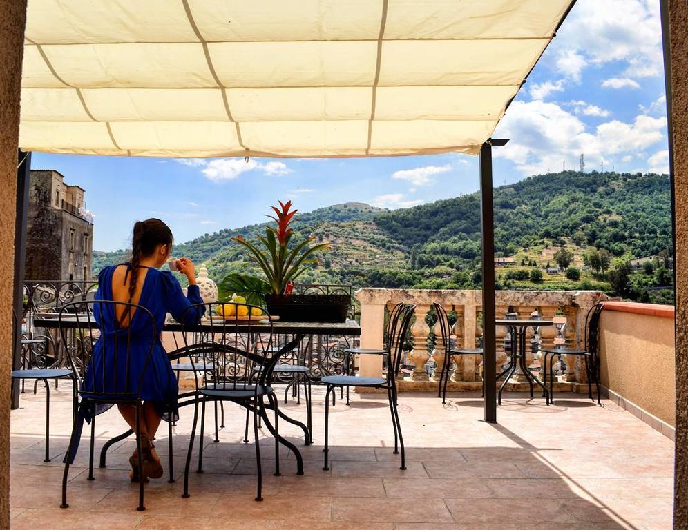 Cento Tari' Guest House كاستيليوني دي سيشيليا المظهر الخارجي الصورة